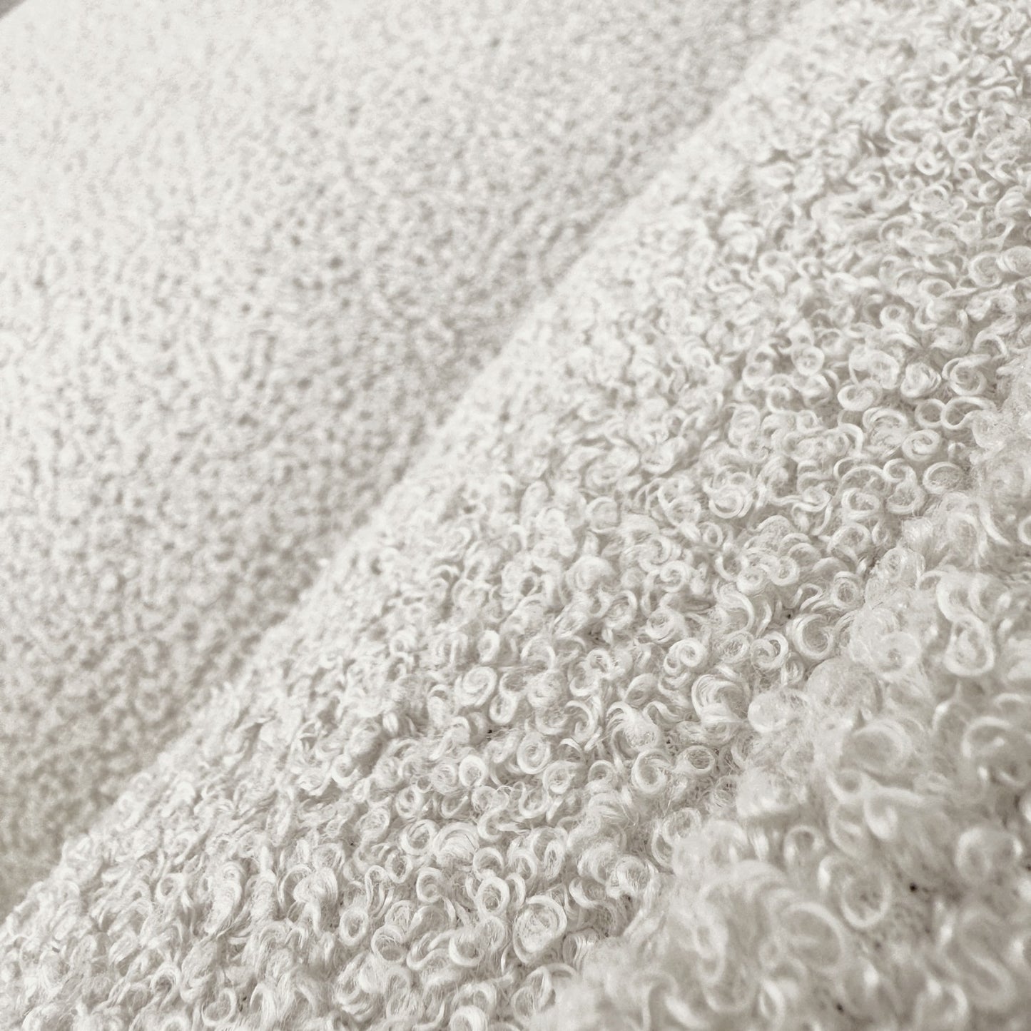 Seria PREMIUM - antystresowe legowisko boucle LEO