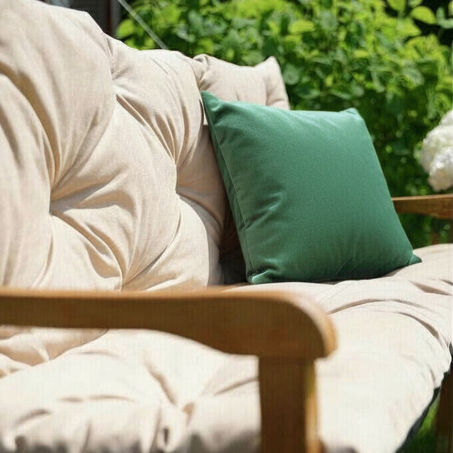 Poduszki dekoracyjne do ogrodu i domu